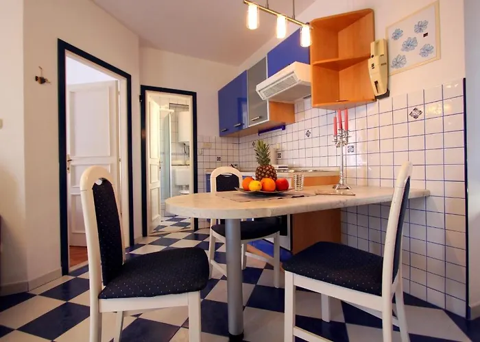 Apartamento Apartments Amore Bol