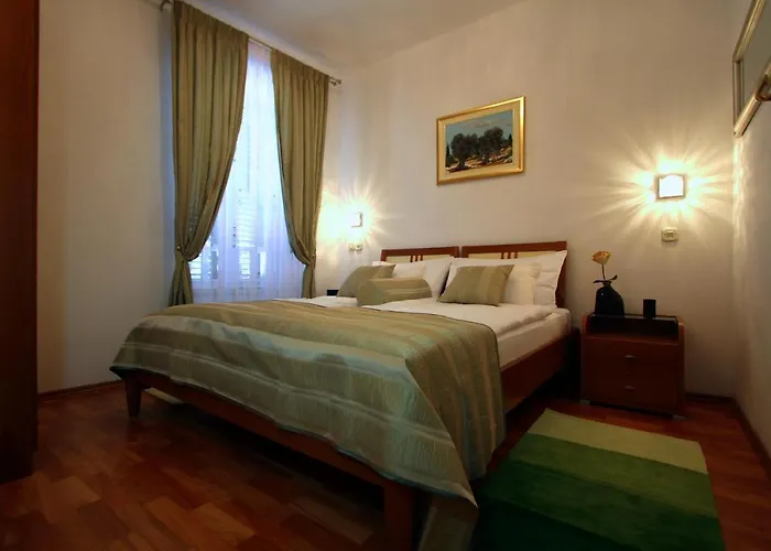 Apartments Amore *