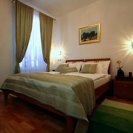 Apartments Belvedere *